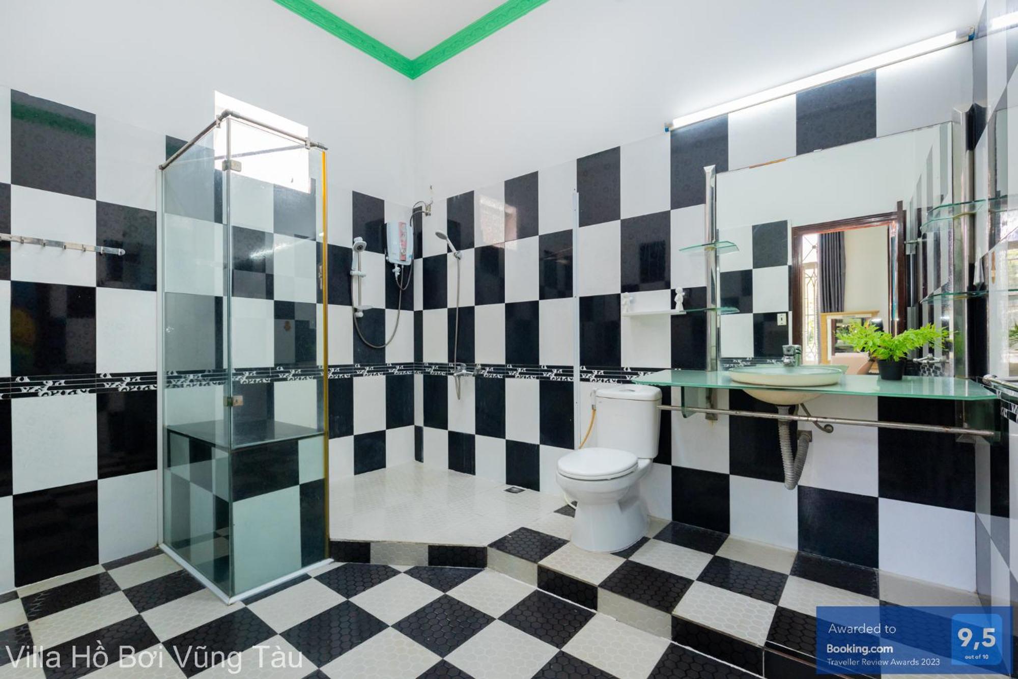 Villa San Vuon Gan Bien Bai Sau - Free Bida - Dan Karaoke Vung Tau Esterno foto